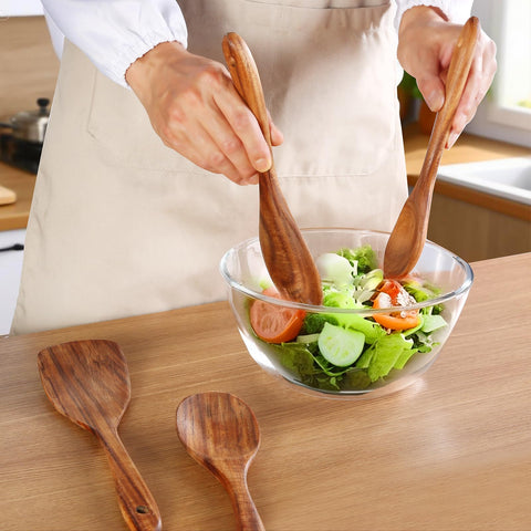 FunCee heat-resistant wooden tools suitable for high-temperature cooking tasks.