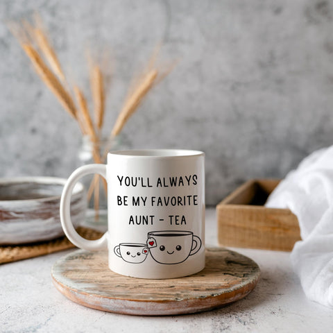 FUNITZ Best Auntie mug makes a playful gift.