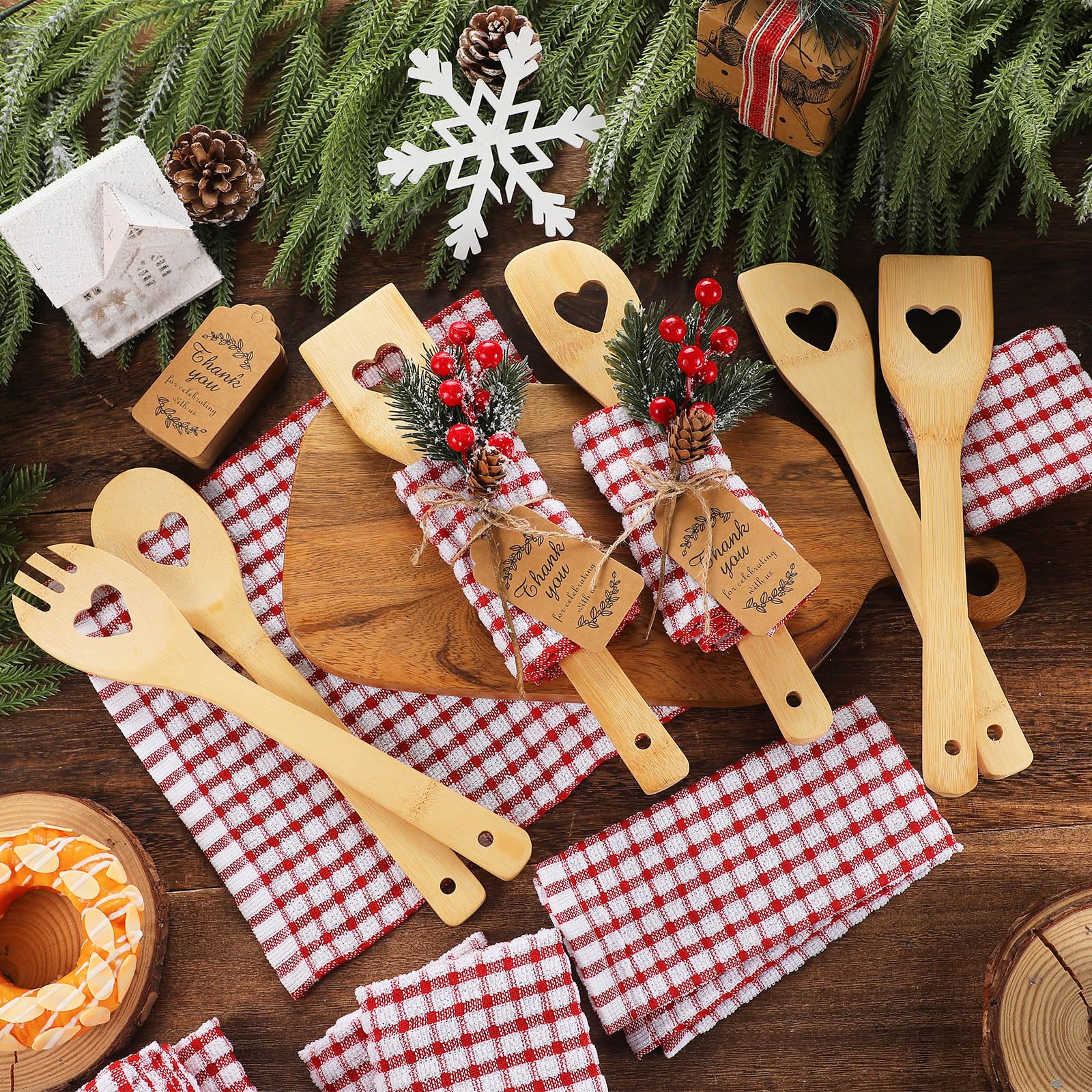 Funnymoom Thank you tags offer a warm touch for party favors and gifts.