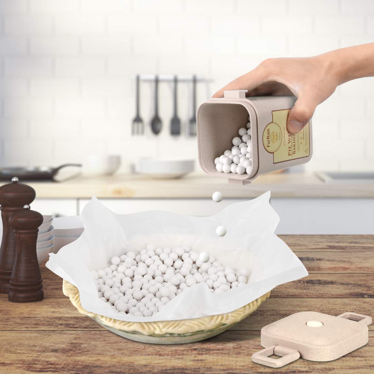 FurRain blind baking setup helps create even crusts.