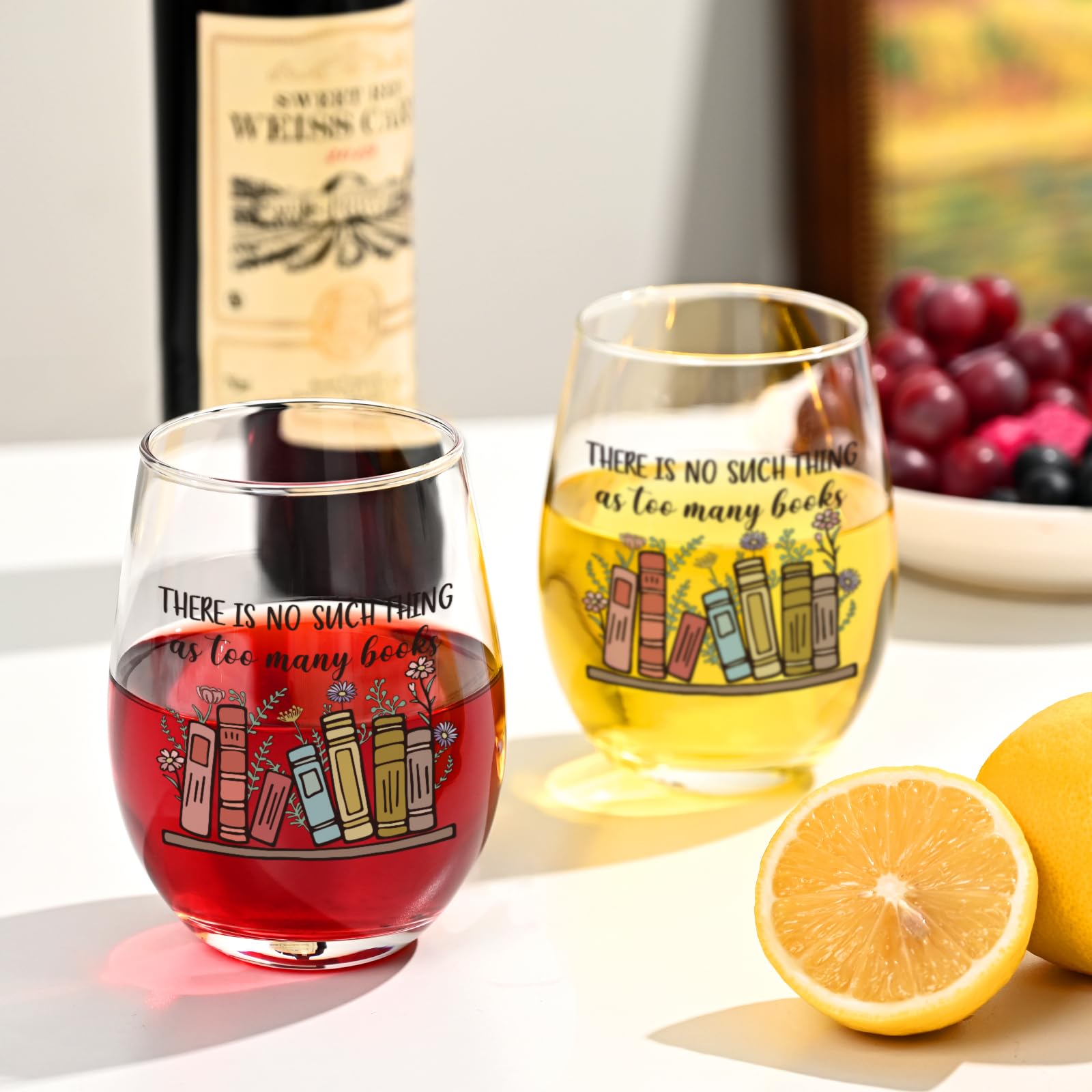 Futtumy ergonomic hold design wine glass fits comfortably in hand.