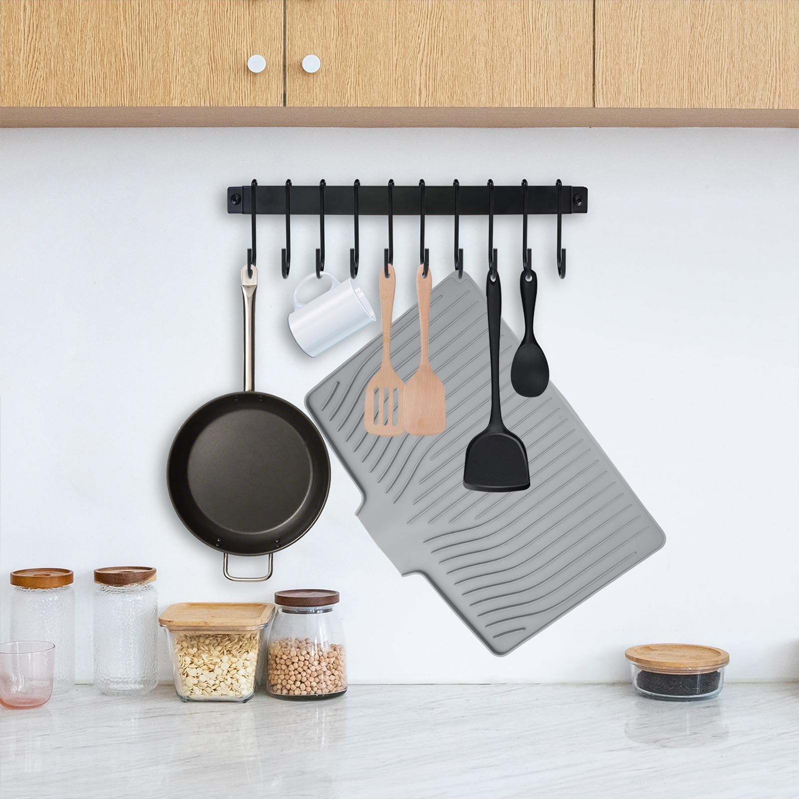 FUYXINGXY kitchen counter mat with built-in drain channels water to sink.