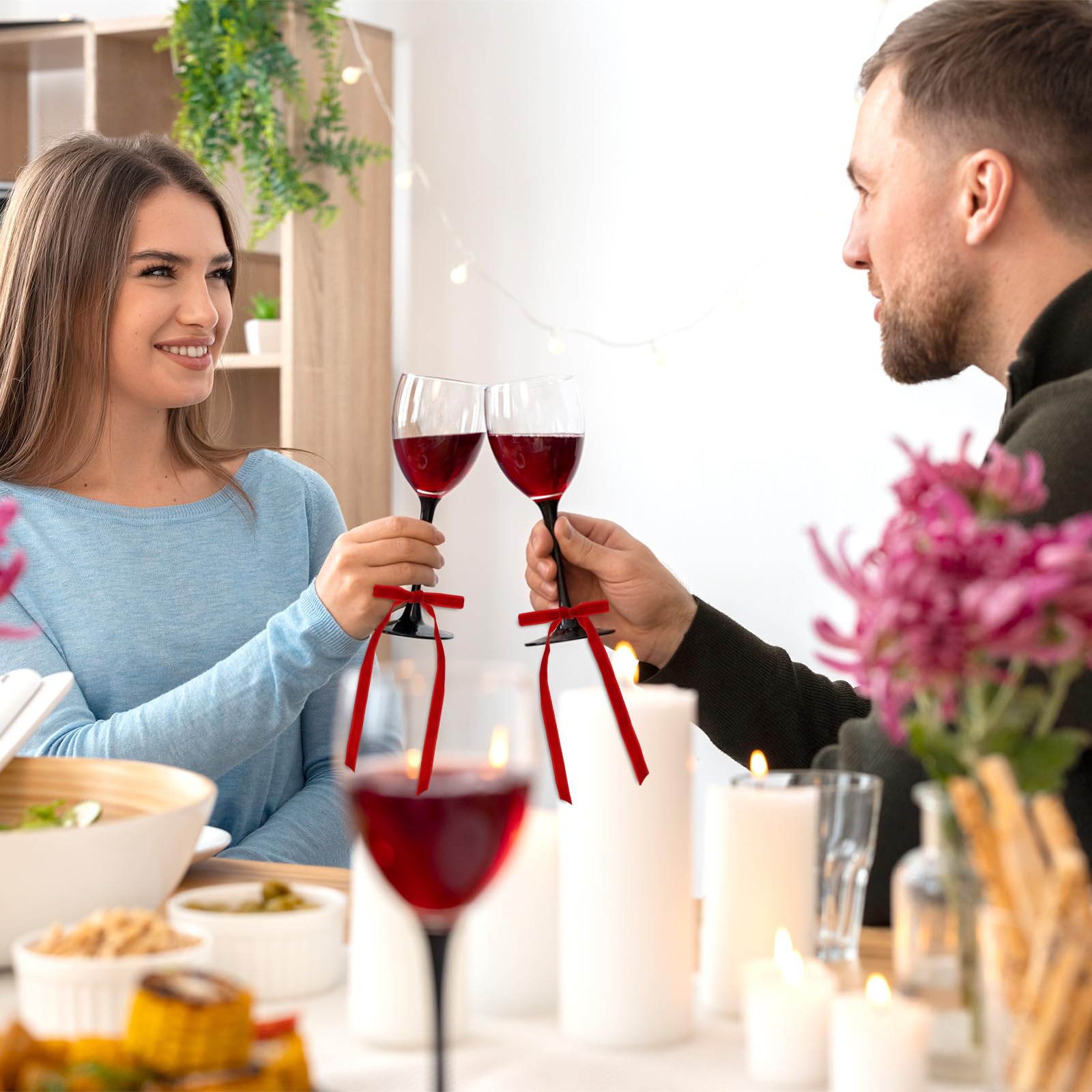 FYSUIMU velvet texture adds soft elegance to table decor