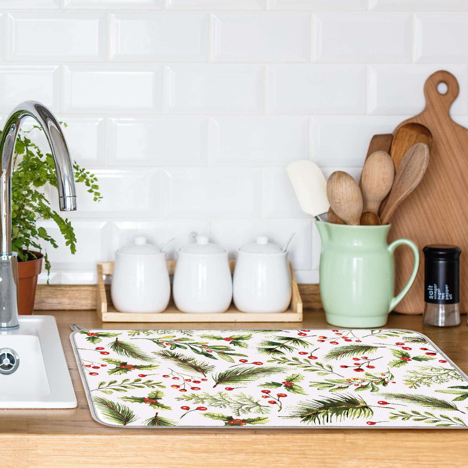 FYSUIMU red-green Christmas decor drying mat adds festive mood while protecting counters.
