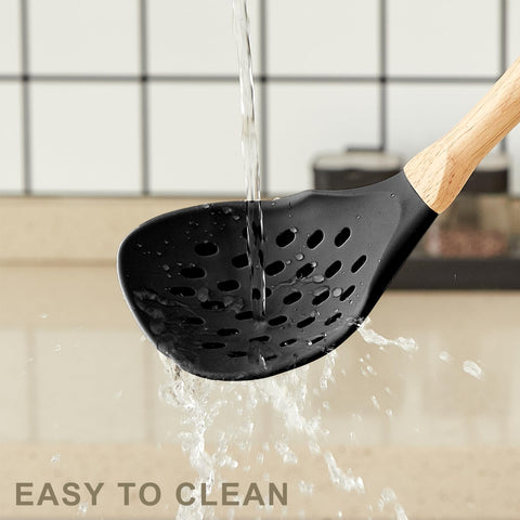 Gaixvny coating-friendly silicone design protects nonstick cookware.