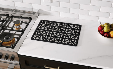 GASARÉ heat-resistant silicone trivet handles trays up to 446°F.