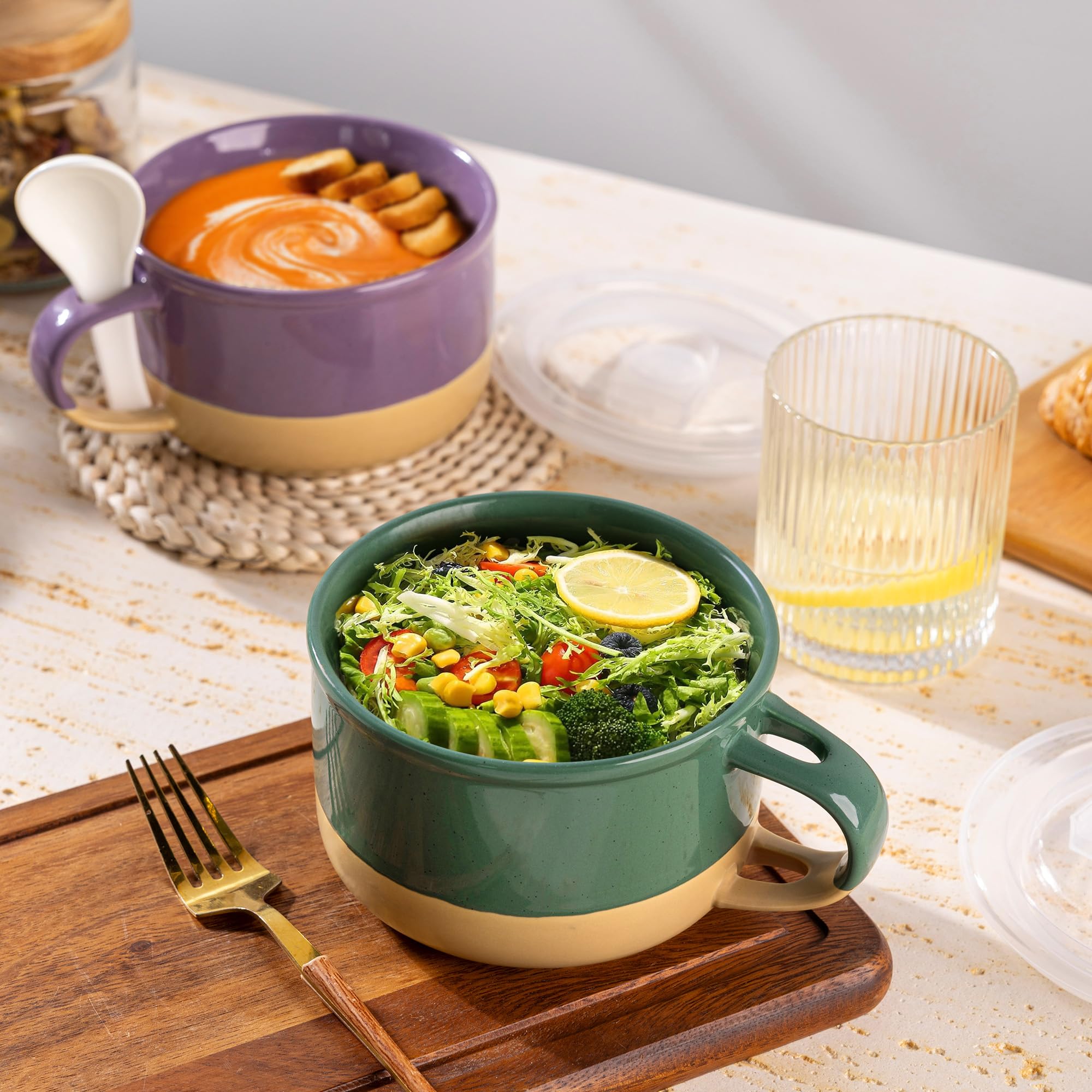 GBhome vented lid prevents splatters in microwave sessions.