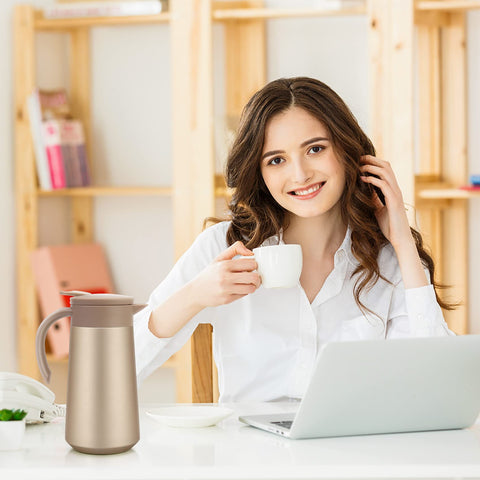 GearRoot 7.8-inch height fits neatly on desks and tables.