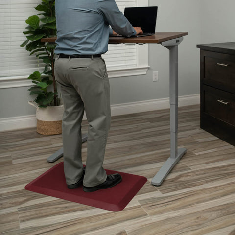 GelPro NewLife slip-resistant bottom keeps mat steady on floors.