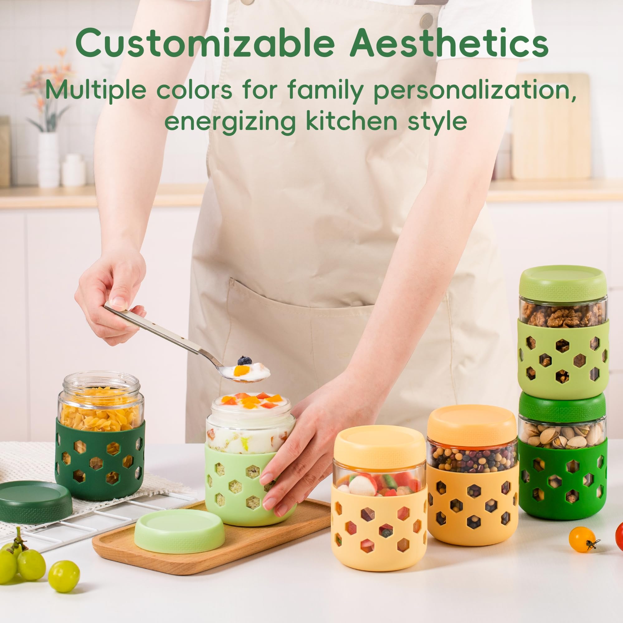 Gemice yogurt parfait jar keeps layers neat with fresh toppings.