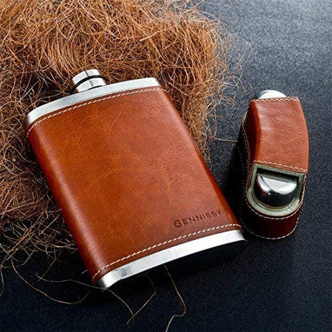 GENNISSY compact flask suited for camping, hiking, and travel scenarios.