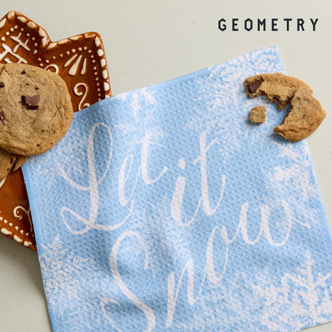 Geometry fast-drying dish cloths in action keeping kitchen fresh