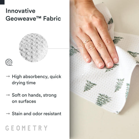 GEOMETRY Pine 3-pack on display highlights compact, space-saving design