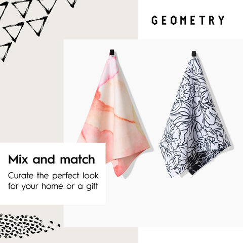 GEOMETRY 18x30 Spring Kitchen Towel provides ample coverage for large drying tasks.