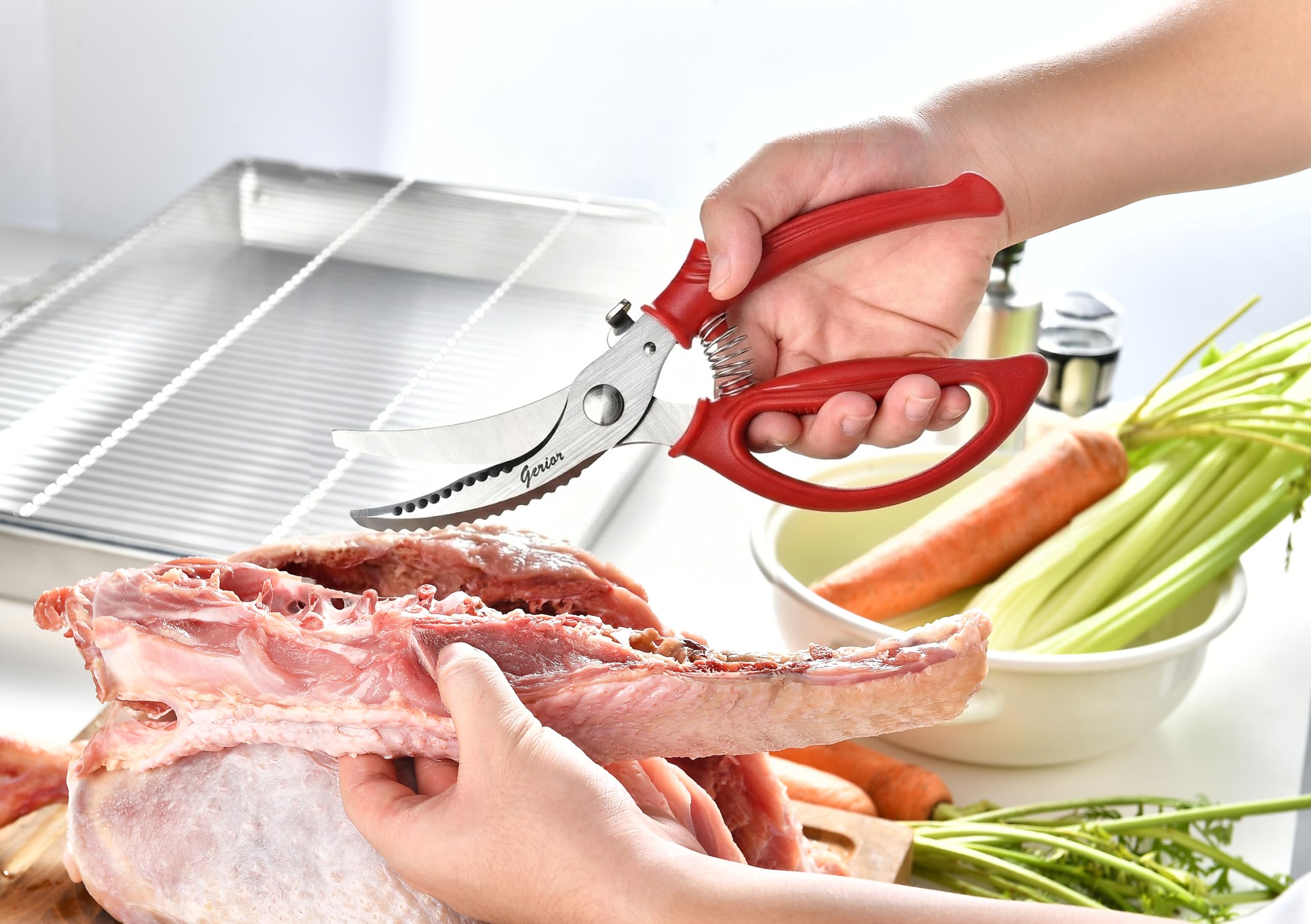 Gerior heavy duty poultry shears spring-loaded mechanism reduces hand strain