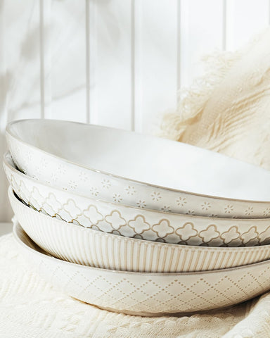 Getstar 42-ounce serving bowls offer generous capacity for salads, pasta, or fruit.