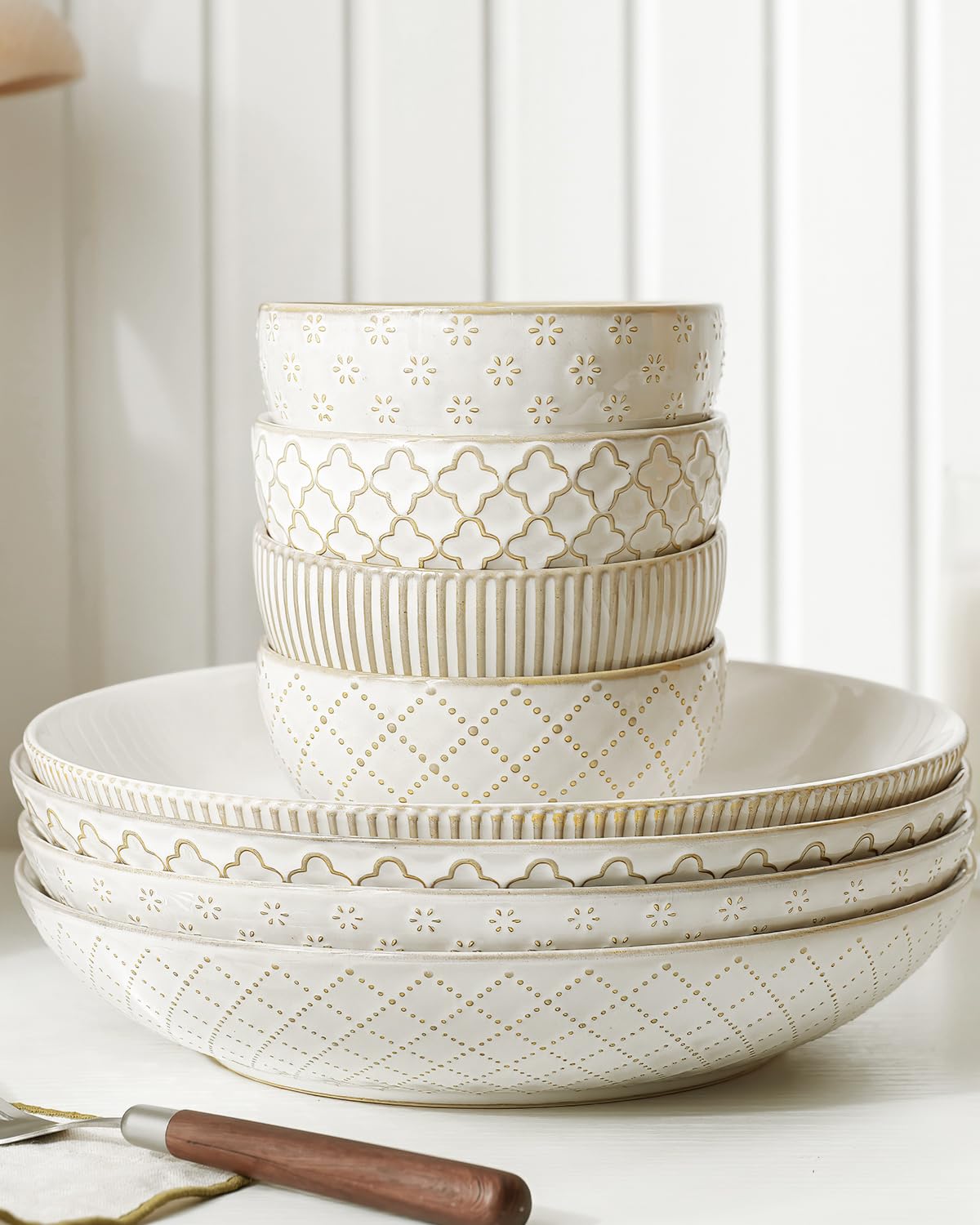 getstar ceramic bowl with embossed pattern 5, microwave-ready for quick servings