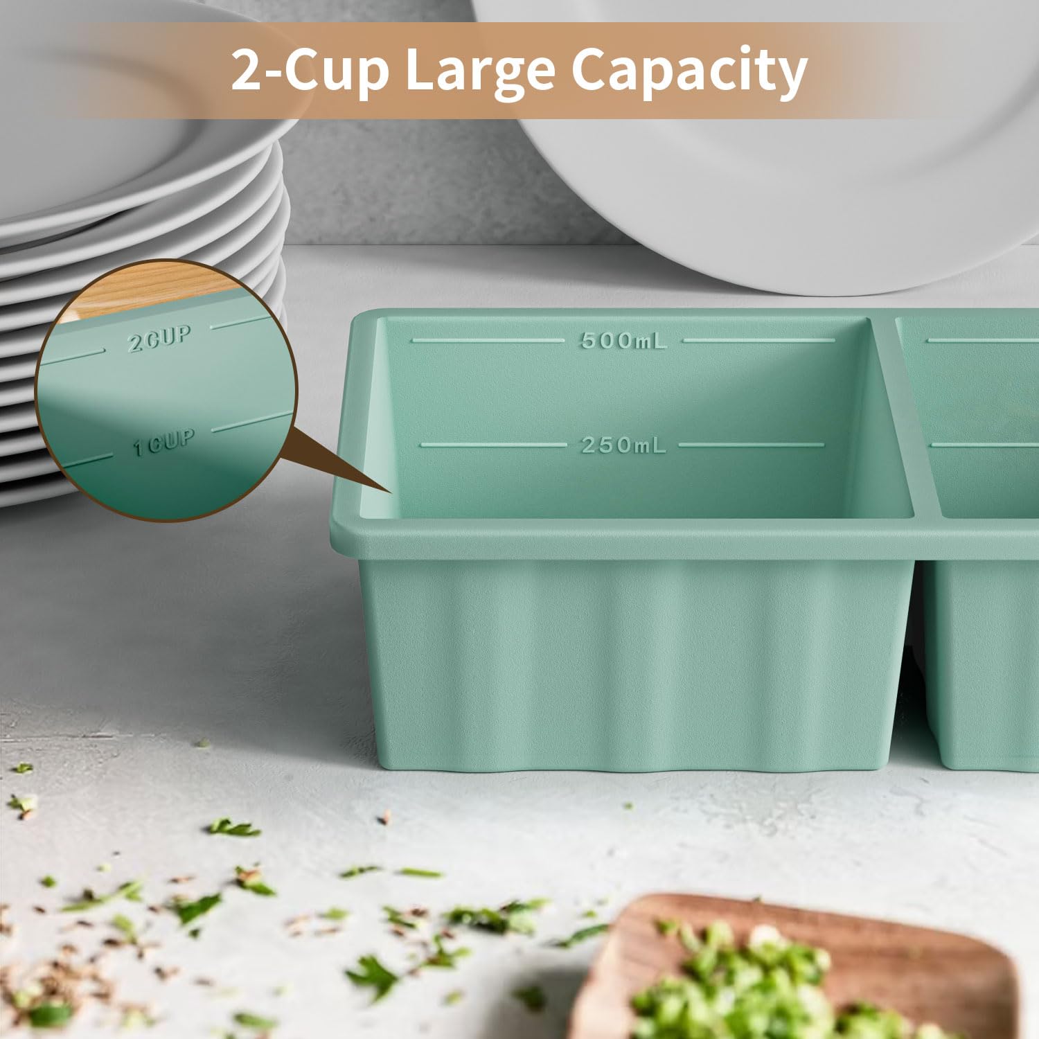 GGOW multiuse freezer tray suitable for soups, sauces, and leftovers.
