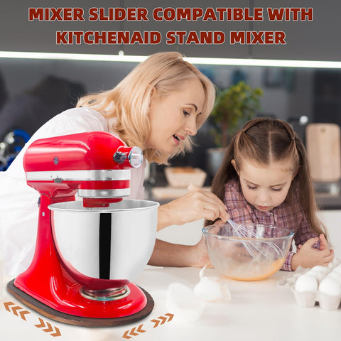 GIASSVIO tilt-head compatibility with 4.5-5 Qt models is showcased.