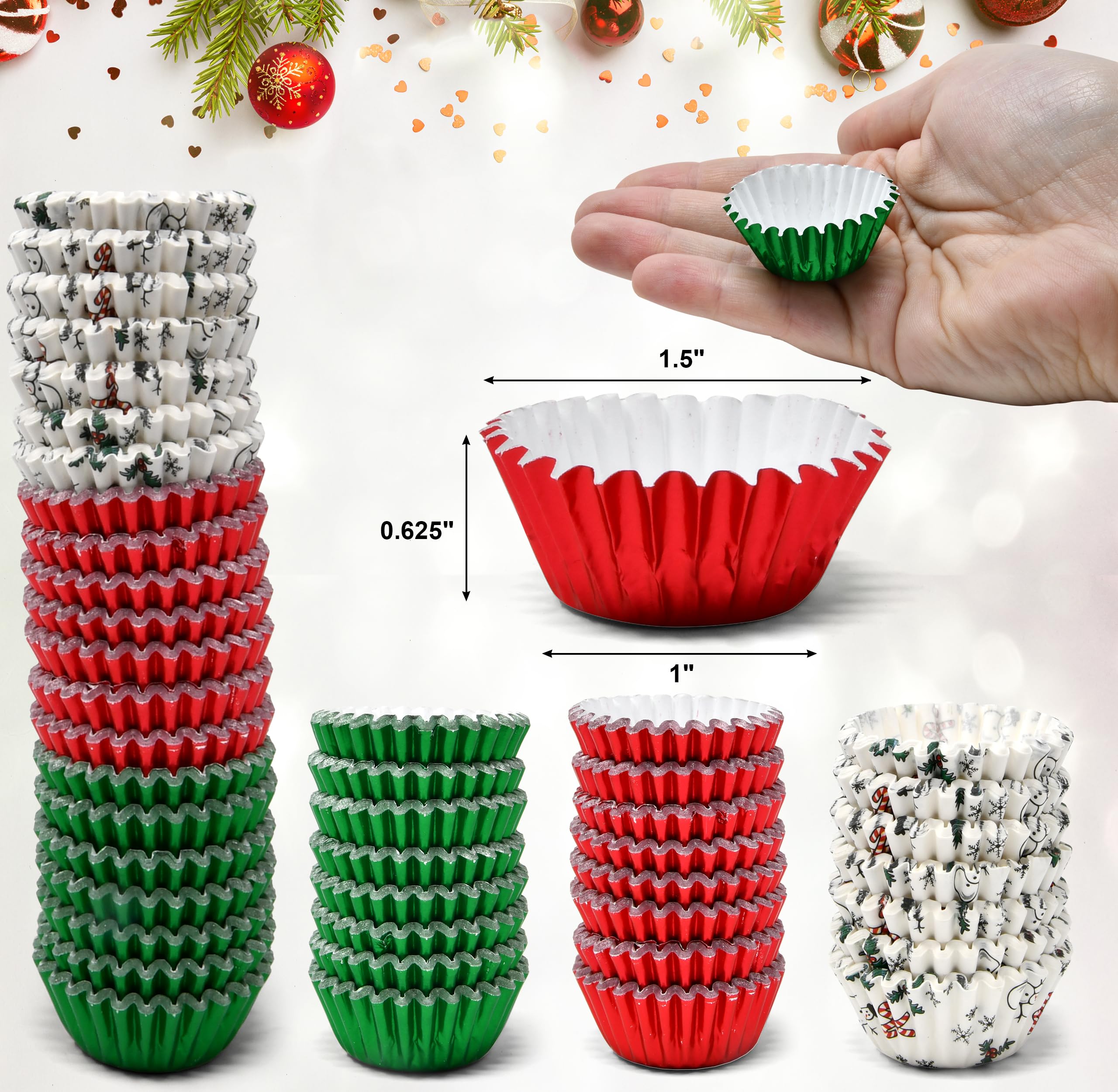 Gift Boutique mini Christmas cupcake liner in green foil, adds holiday shine.