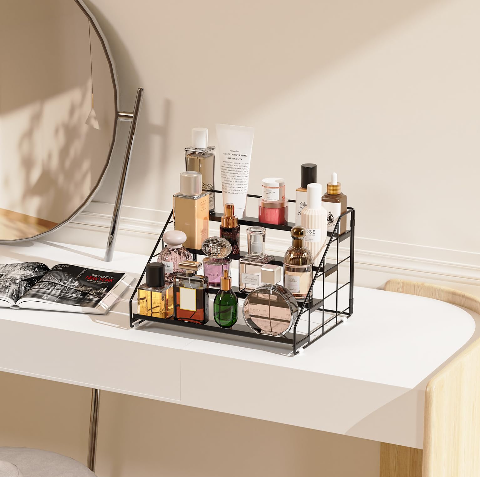 Ample storage on the GIGIFTREE spice rack for spices and herbs