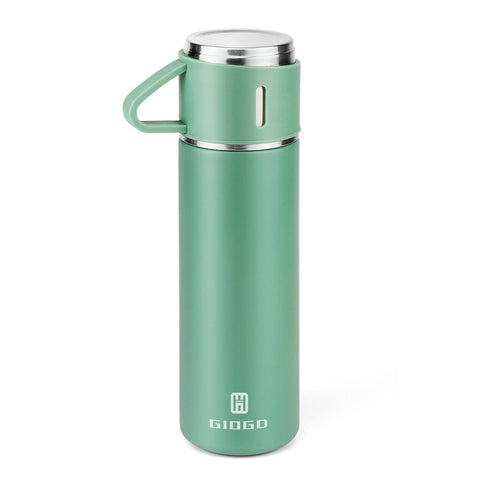 GIOGD stainless steel thermo bottle front view, rugged green finish for daily hydration on the go.