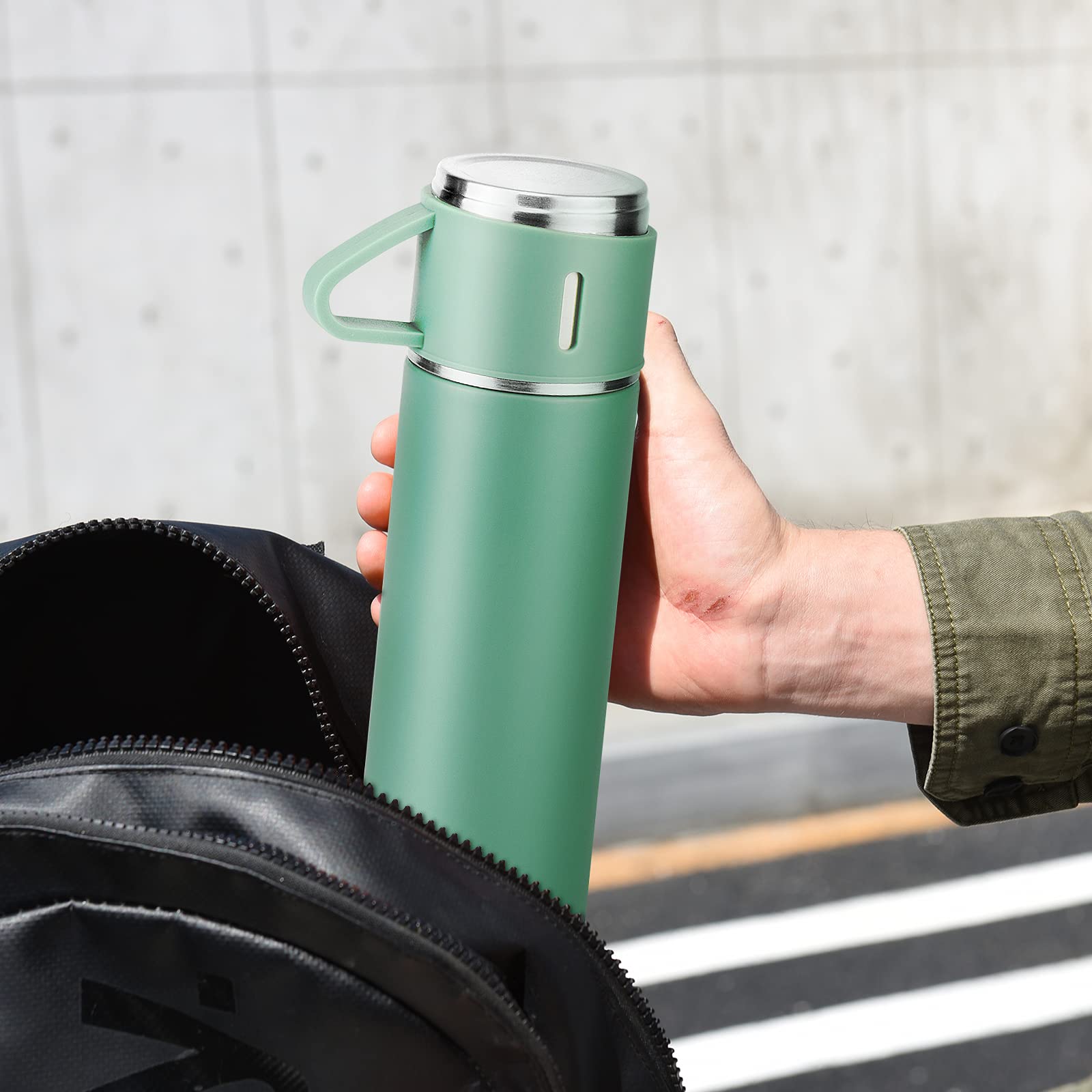 GIOGD stainless bottle rugged design suits hiking, biking, and travel.