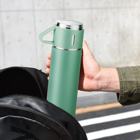 GIOGD stainless bottle rugged design suits hiking, biking, and travel.