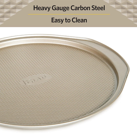 Glad pizza pan easy-release surface simplifying cleanup after baking