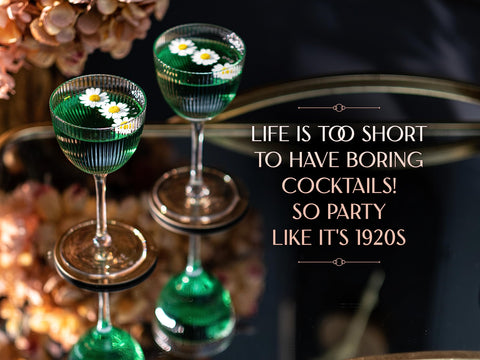 GLASSIQUE CADEAU Gatsby-inspired gift box enhances gifting.