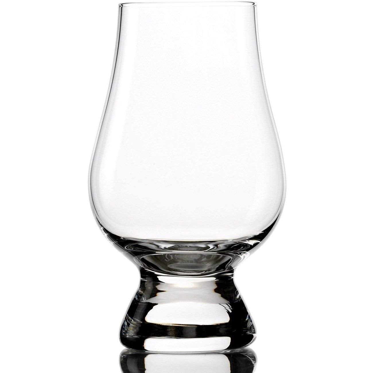 GLENCAIRN crystal whisky glass close-up shows lead-free clarity.