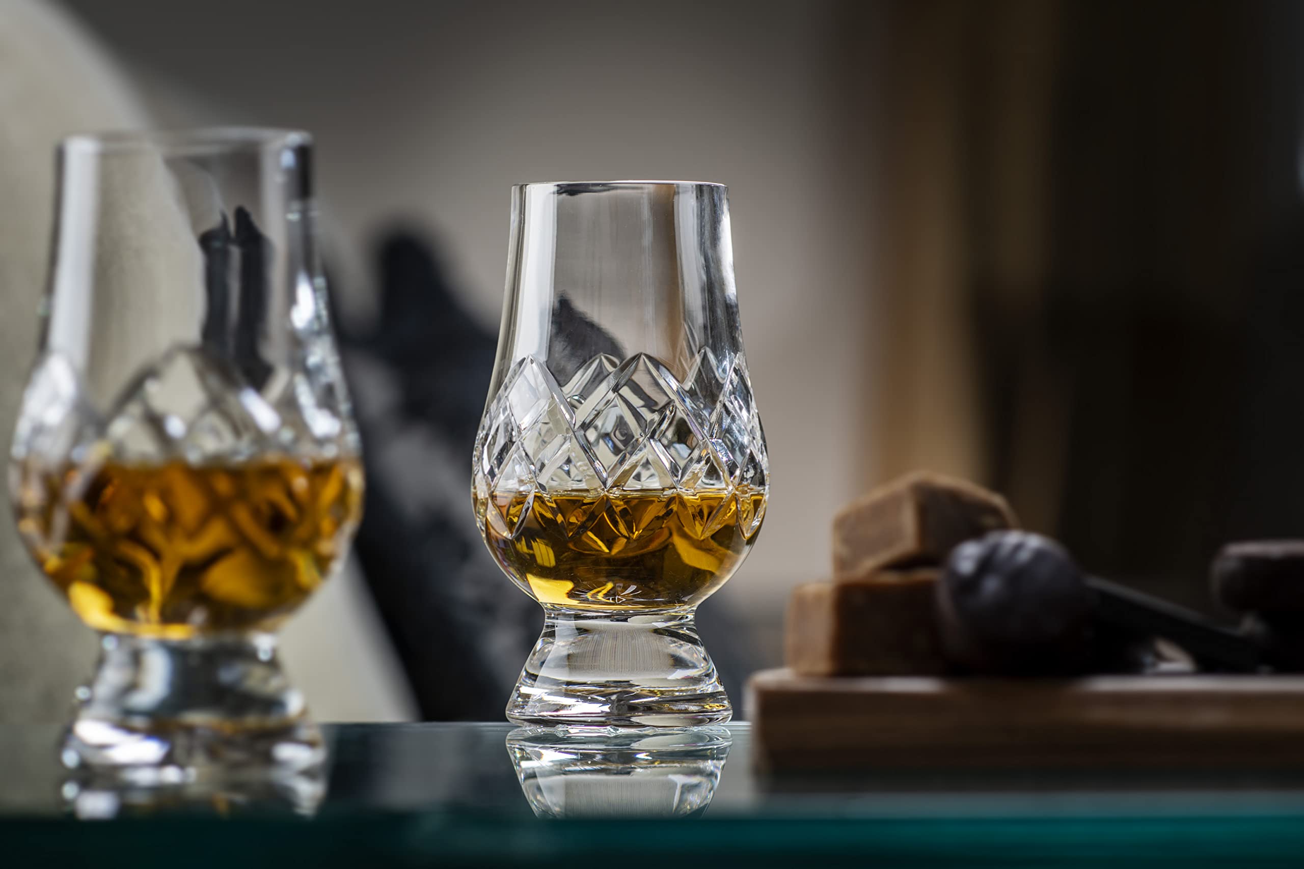 Official whisky glass lineage emphasizing nosing and tasting rituals with GLENCAIRN.