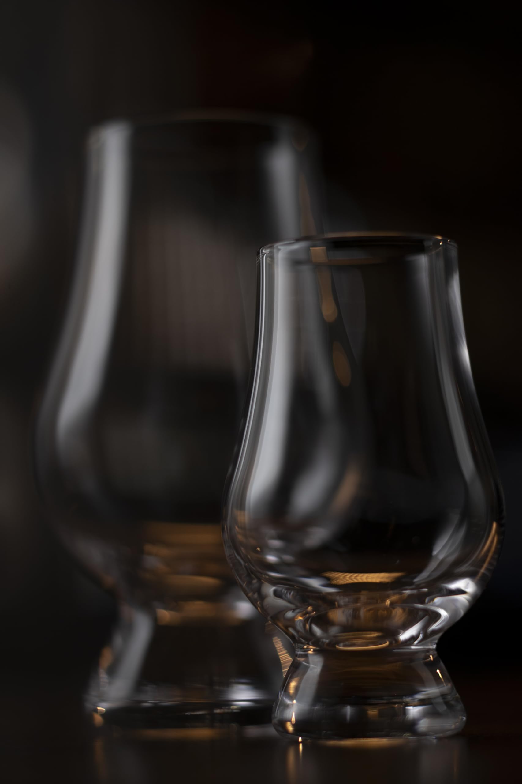 GLENCAIRN WEE mini dram glass fits comfortably for a relaxed sip