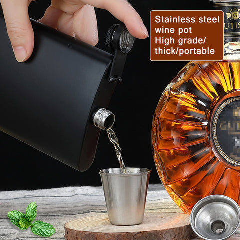 GliSun pocket flask in compact design for easy carry