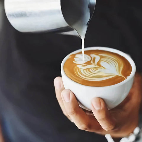 Globotech dishwasher-safe frothing pitcher simplifies cleanup after frothing sessions