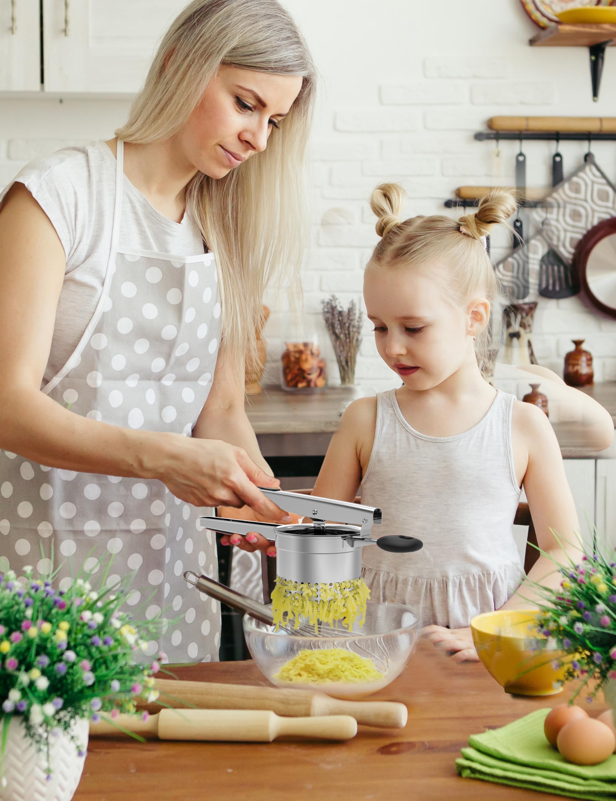GloTika potato ricer easy to clean with quick rinse