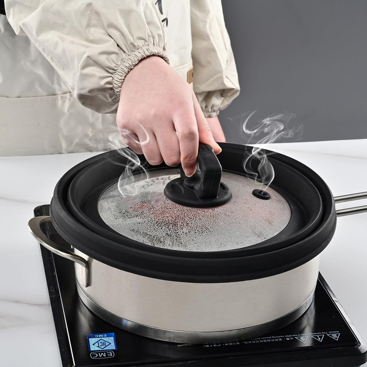 GLOU-GLOU GOOSE GGG moisture-vent design helps control steam during heating.