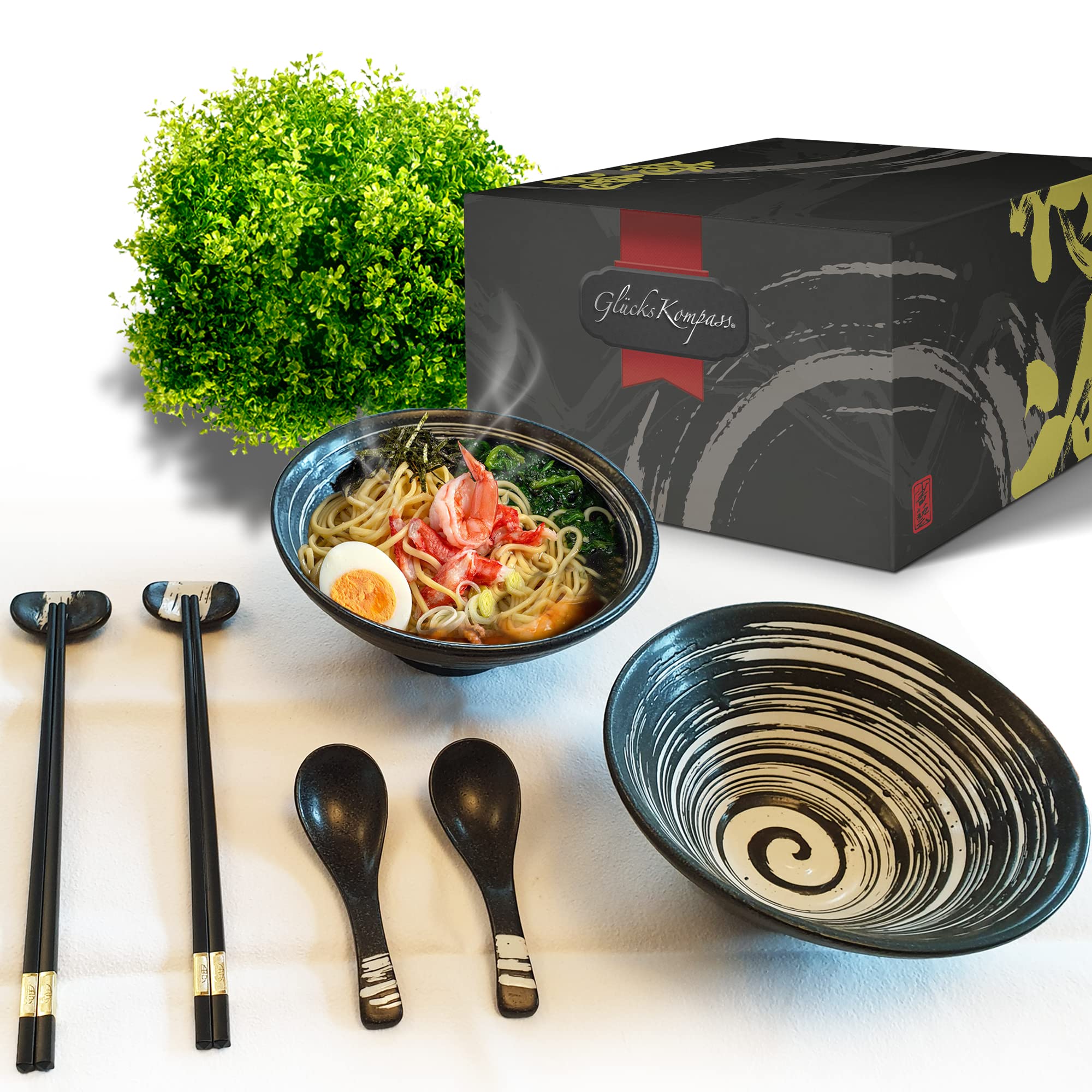 GlucksKompass packaging for the ramen bowl set suggests a premium gift-ready presentation.