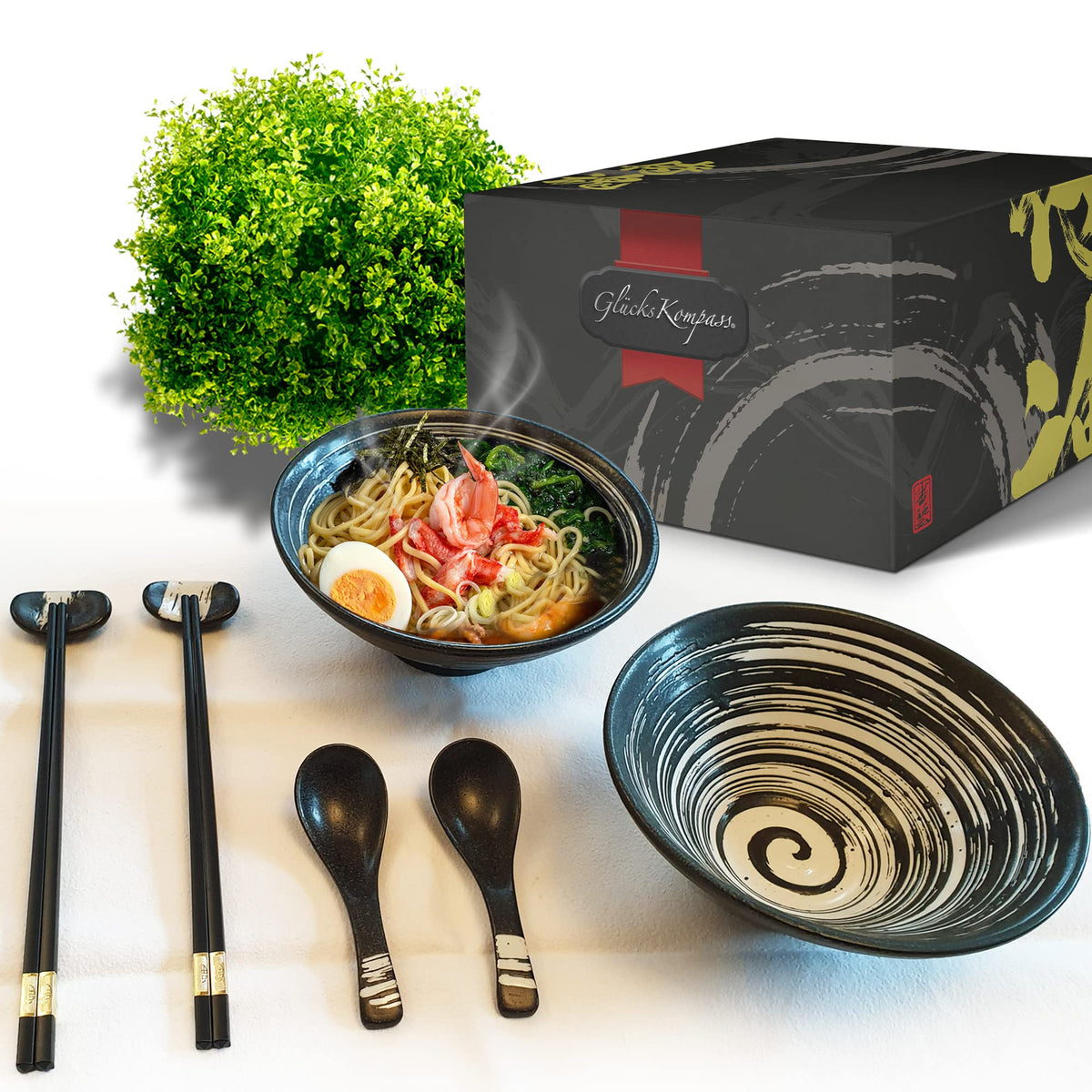 GlucksKompass packaging for the ramen bowl set suggests a premium gift-ready presentation.