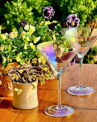 Gnimihz A+ grade quality martini glasses with double inspection seal.