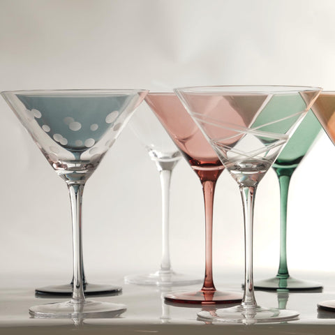 Gnimihz gift box with 4 glasses for gifting on special occasions