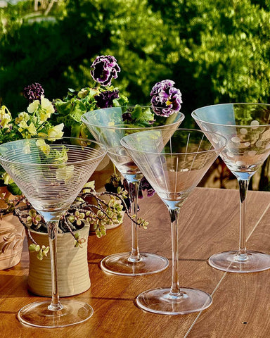 Gnimihz polished thin edges enhance lip feel and sipping experience