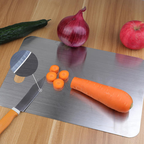 Gnodry titanium cutting board rapid thawing capability speeds meal prep.
