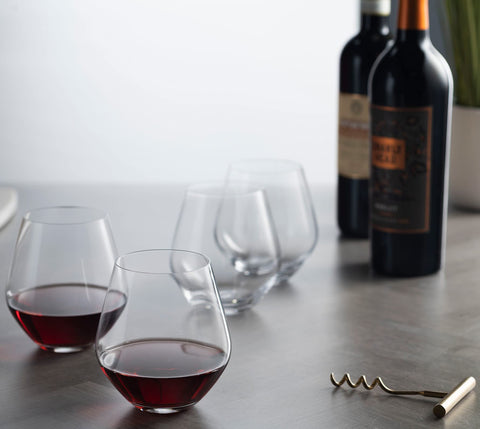 Godinger 17oz capacity ideal for generous pours.