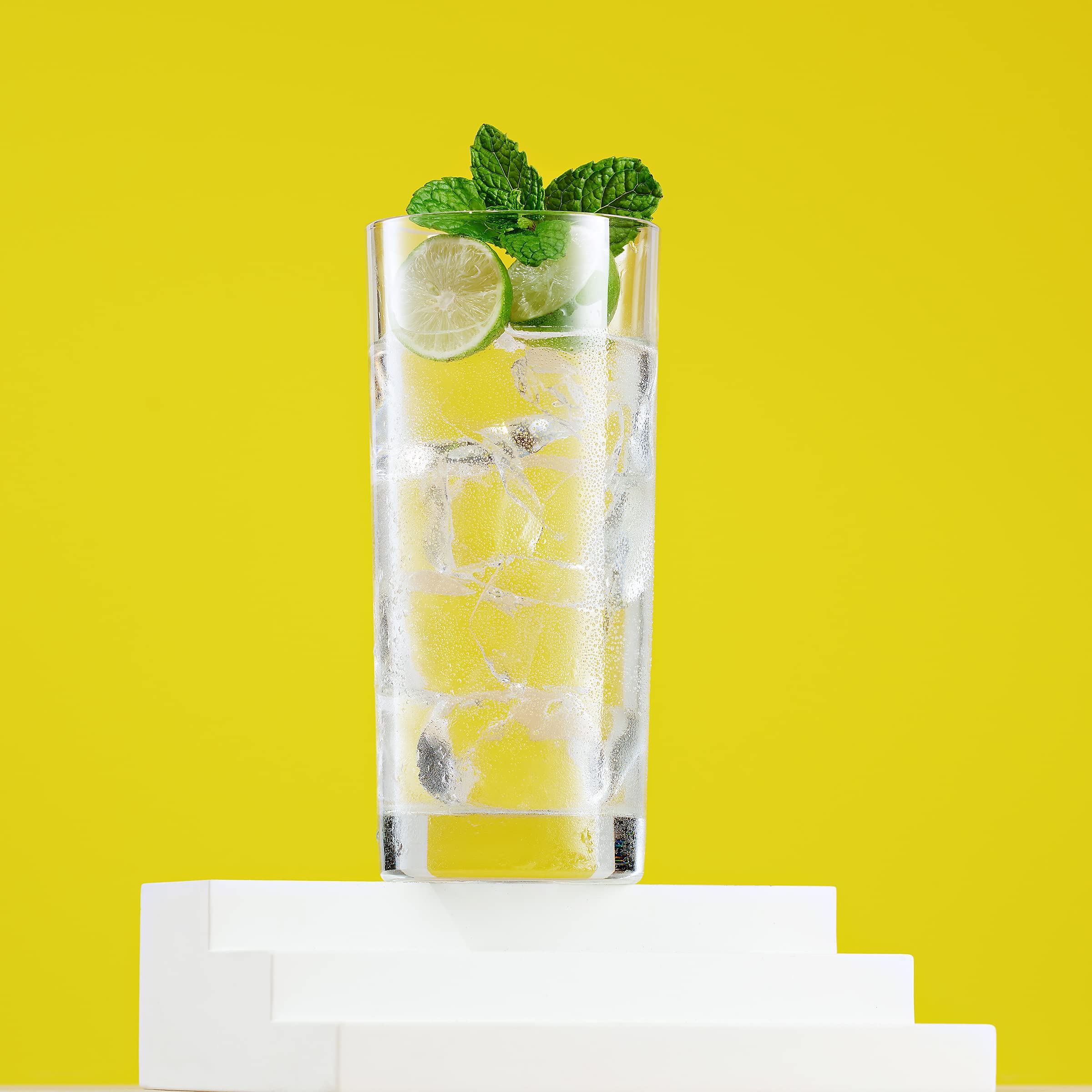 Godinger highball glass features a contemporary, sleek silhouette.