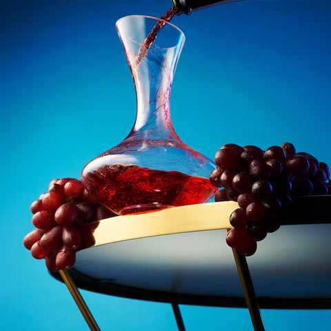 Godinger wine decanter aerator design in clear crystal for rich flavors