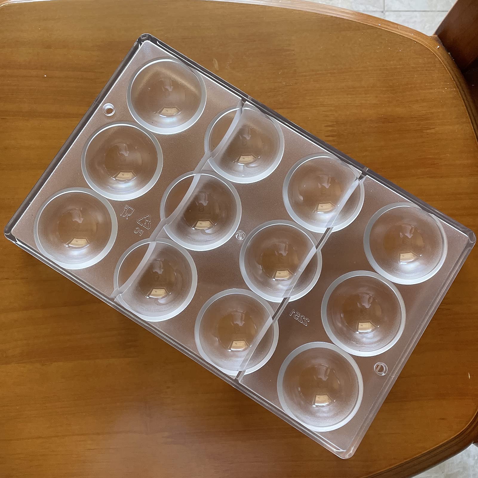 Goldbaking ball mold easy cleaning and maintenance