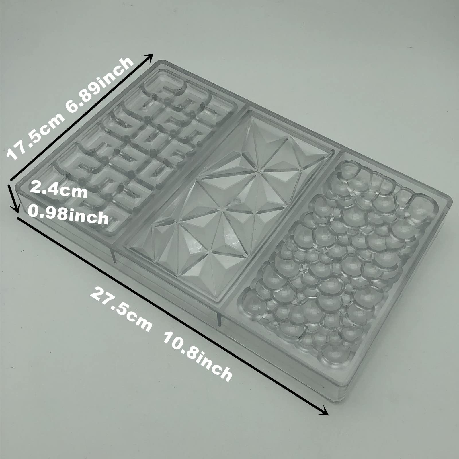 Goldbaking break-apart mold demonstrates easy portioning and clean release.