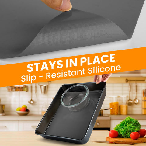 Goldeer non-slip top and bottom design prevents dough shifting.