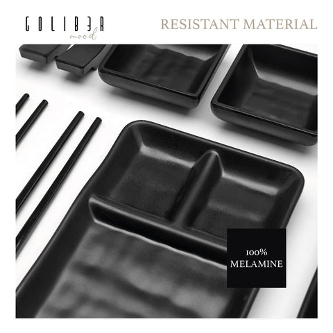 Black rectangular Goliber plates prevent sliding with recessed bottom